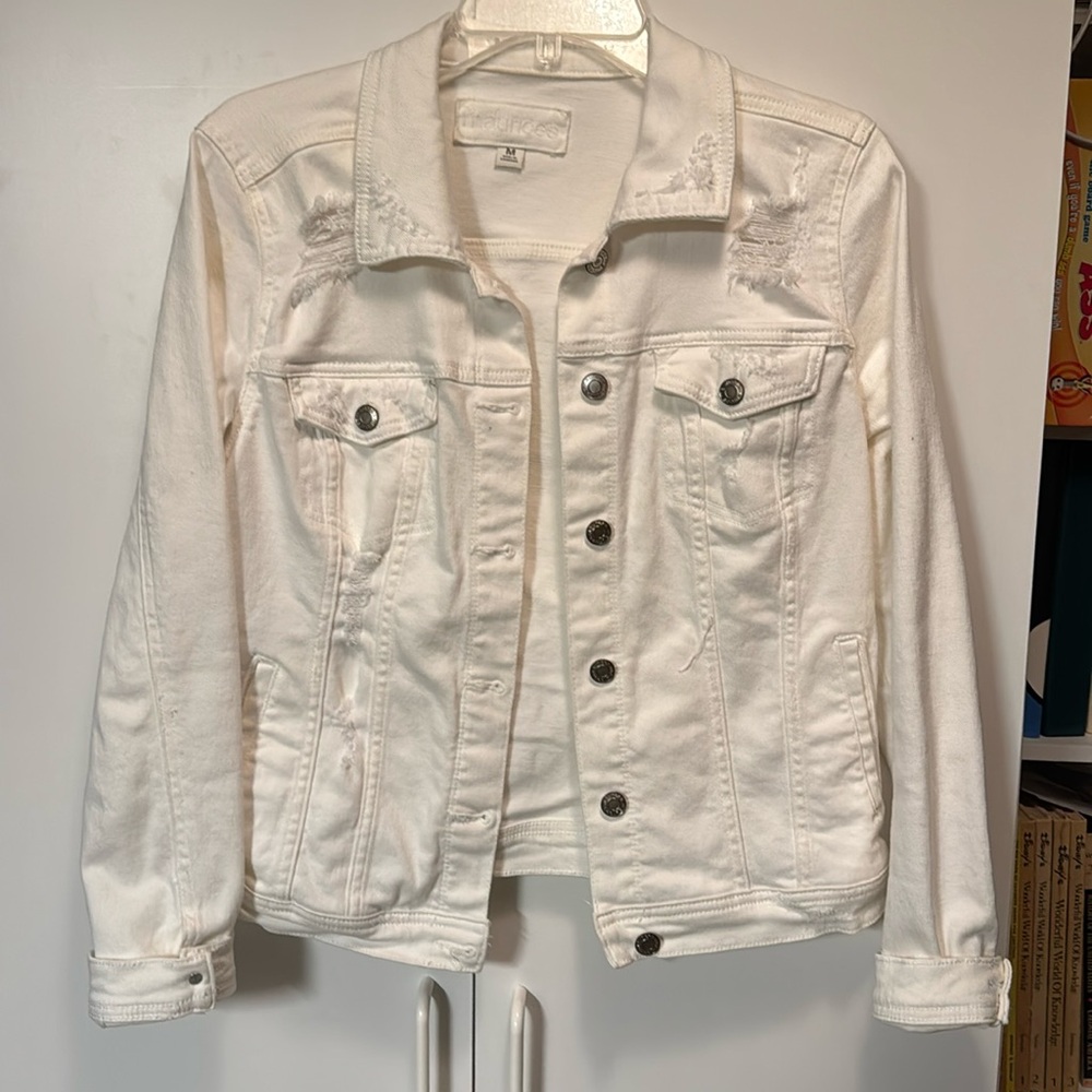Women’s white denim jacket